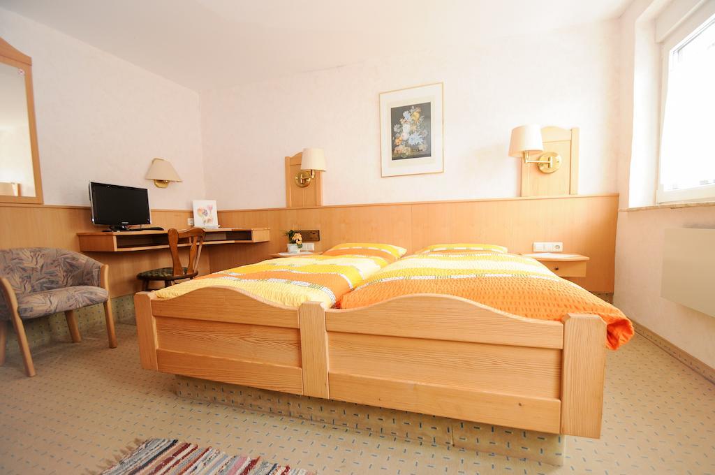 Gästehaus Wieghardt Braubach Zimmer foto