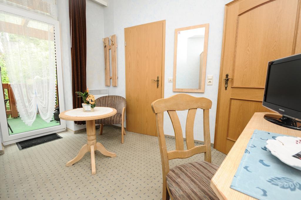 Gästehaus Wieghardt Braubach Zimmer foto